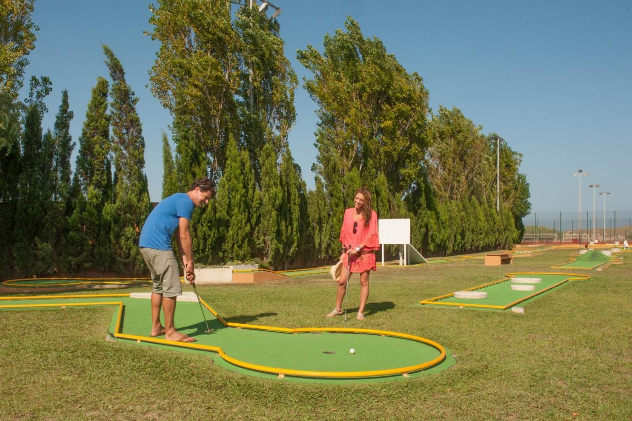 Camping & Bungalows Platja Brava Pals Ngoại thất bức ảnh
