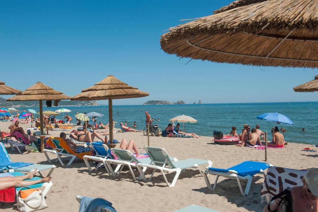 Camping & Bungalows Platja Brava Pals Ngoại thất bức ảnh