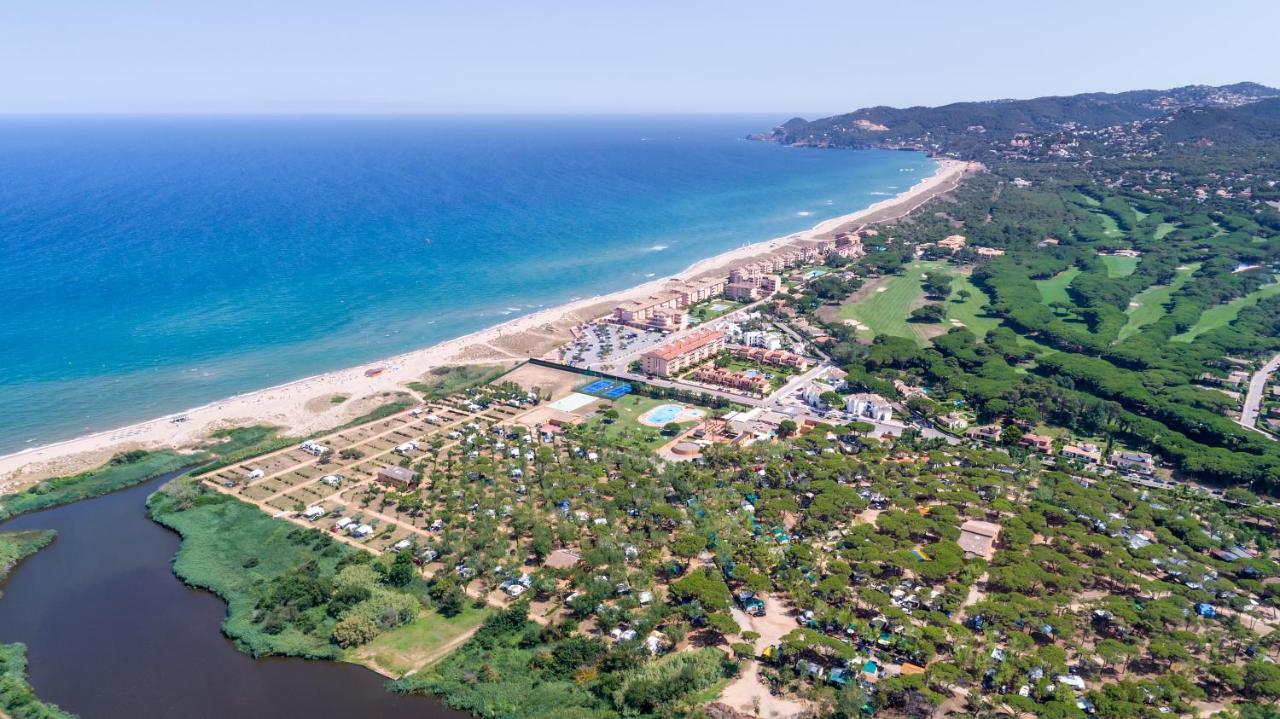 Camping & Bungalows Platja Brava Pals Ngoại thất bức ảnh