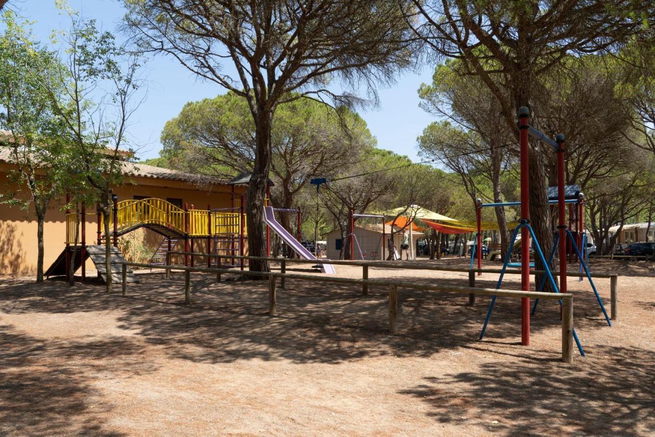 Camping & Bungalows Platja Brava Pals Ngoại thất bức ảnh