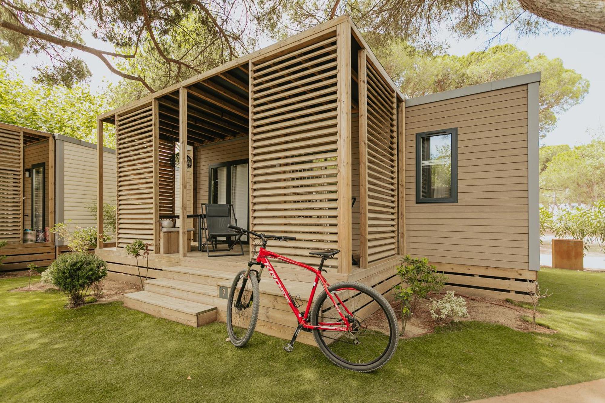 Camping & Bungalows Platja Brava Pals Ngoại thất bức ảnh